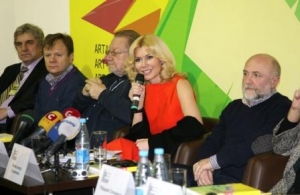� ����������� ������˲ ���������� ��������-������� FINE ART UKRAINE 2013