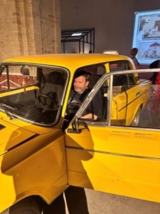 ���ί �������� �����